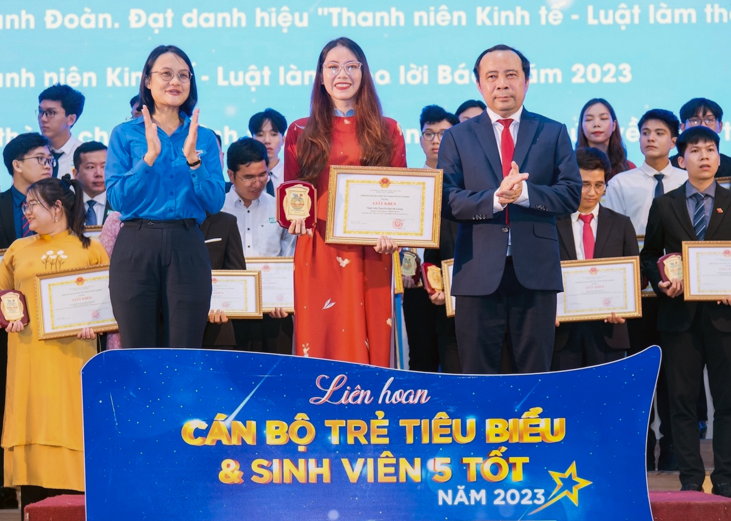 huynh manh phuong 52621.jpeg
