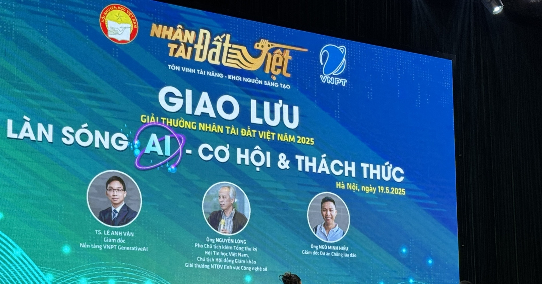 Kỳ vọng nhiều sản phẩm về AI, bán dẫn tại Nhân tài Đất Việt 2025