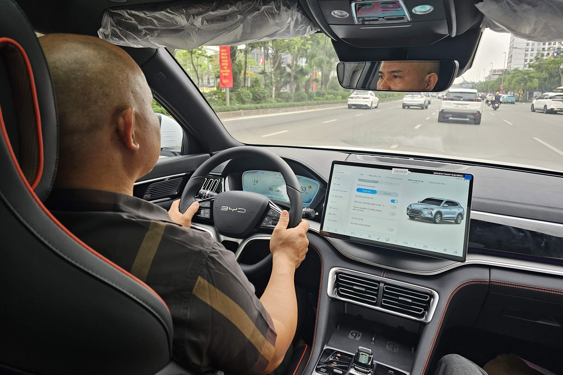 Nhiều người 'ôm hận' khi mua ô tô vì bỏ qua việc lái thử xe