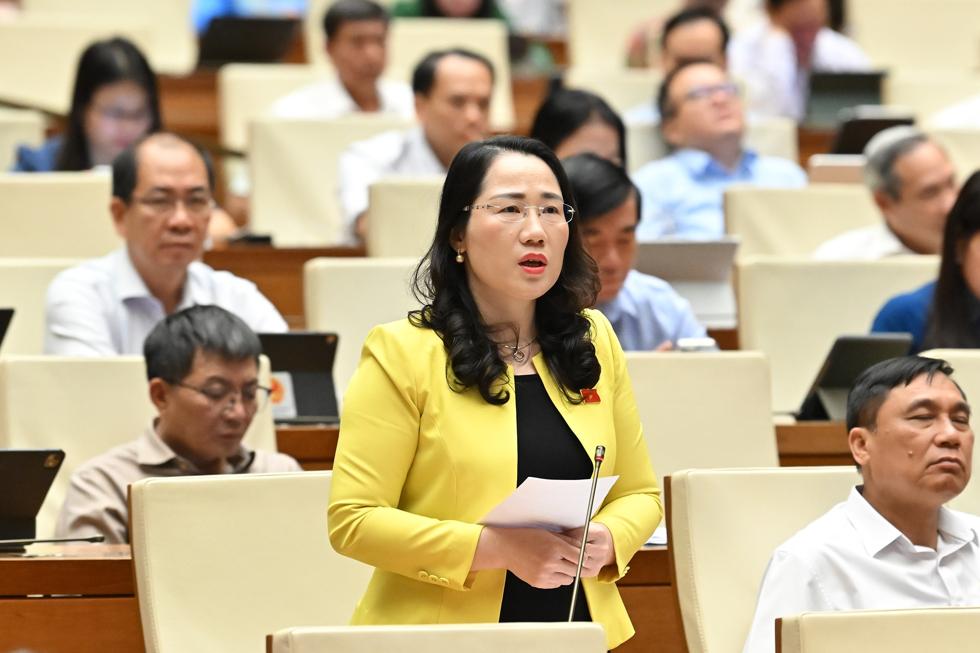 'Niềm tin của nhà đầu tư không dựa trên những cao ốc hào nhoáng'