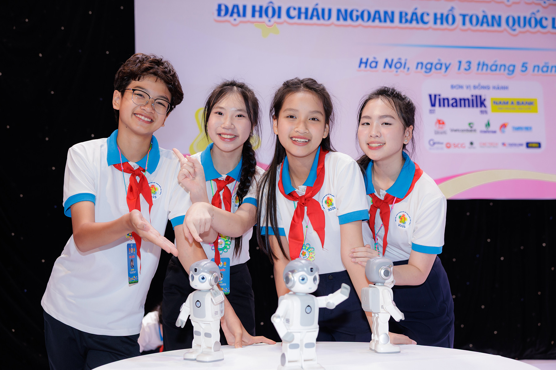Vinamilk ANH 3.jpg