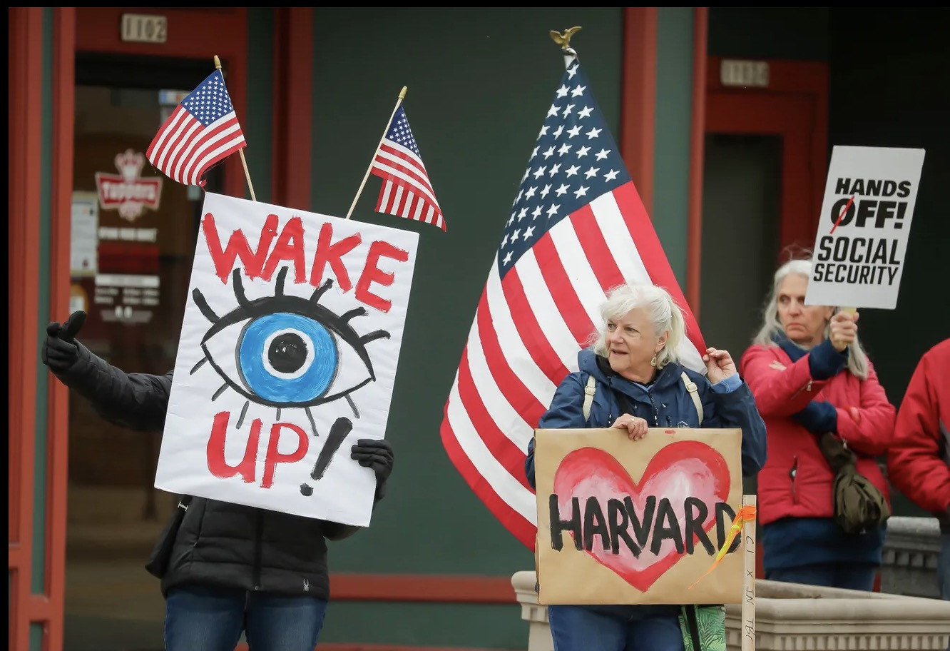 biểu tình Mỹ. Ảnh: USA Today