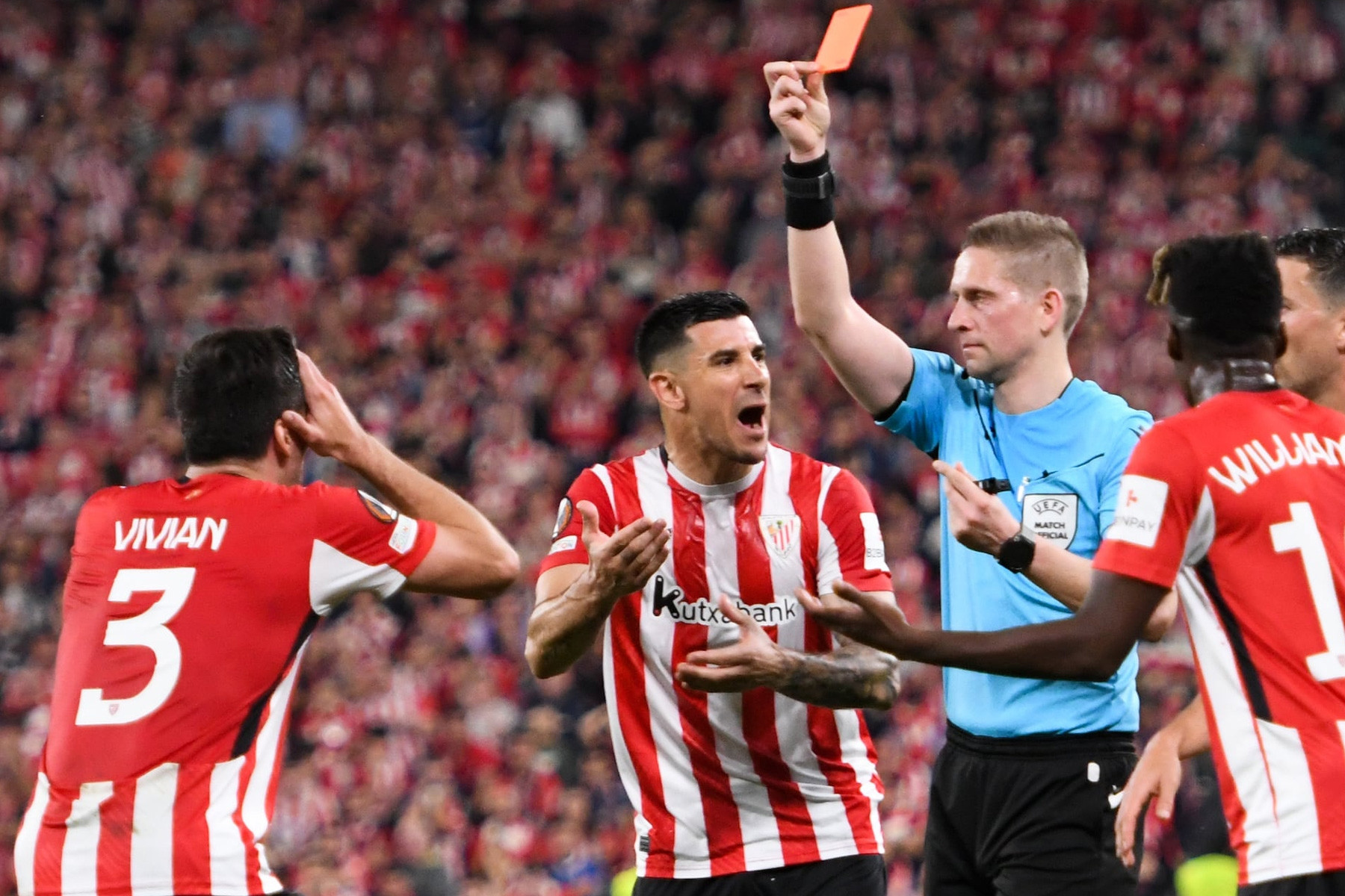 Bilbao chỉ trích trọng tài, tuyên bố thắng MU ở Old Trafford