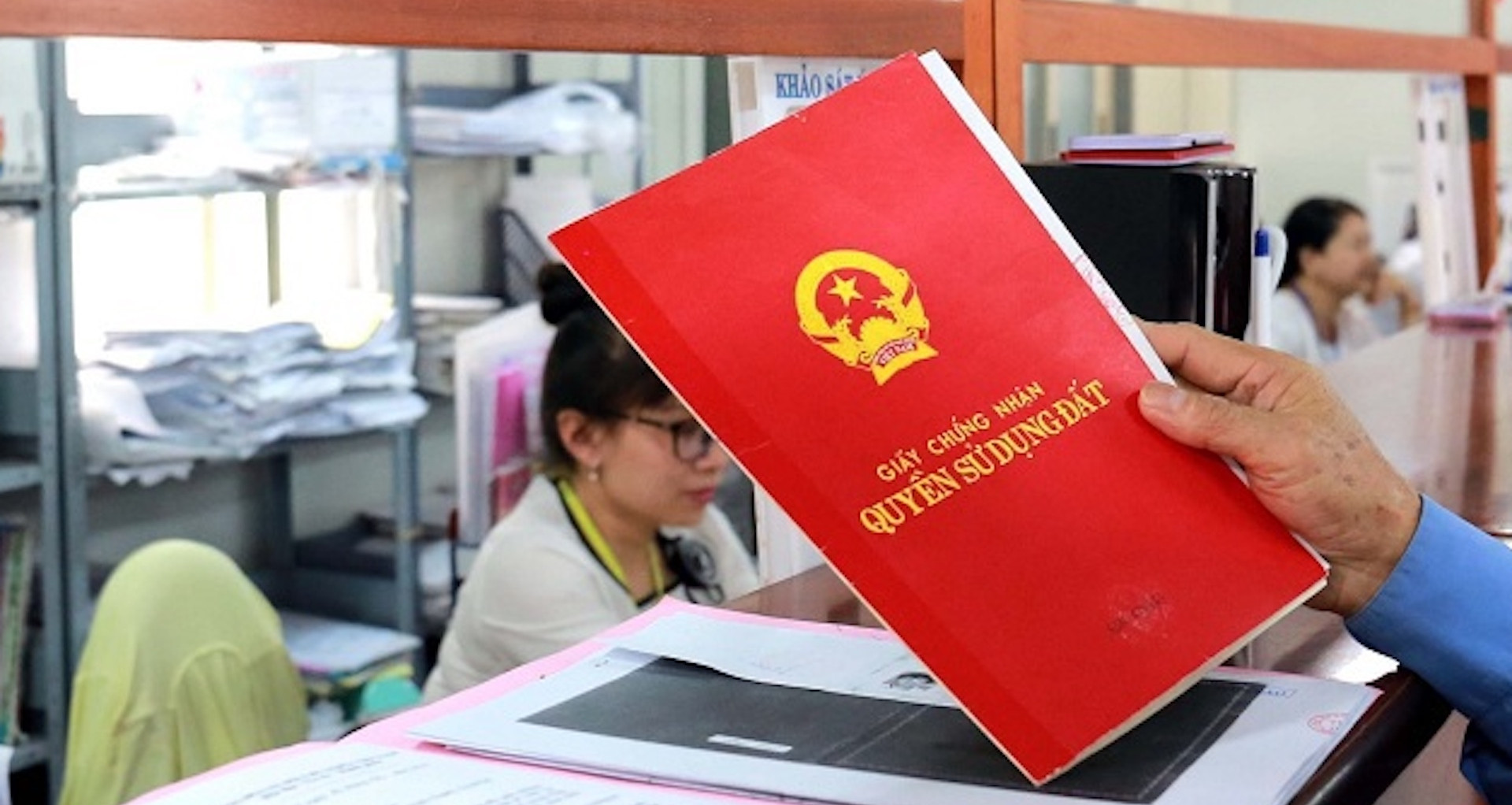 Chi tiết thủ tục đính chính sổ đỏ khi sáp nhập tỉnh, thành