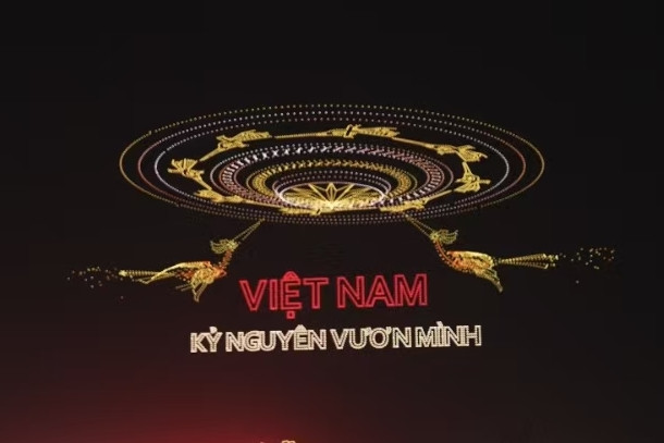 Công ty nào đứng sau màn trình diễn 10.500 drone tại TPHCM?