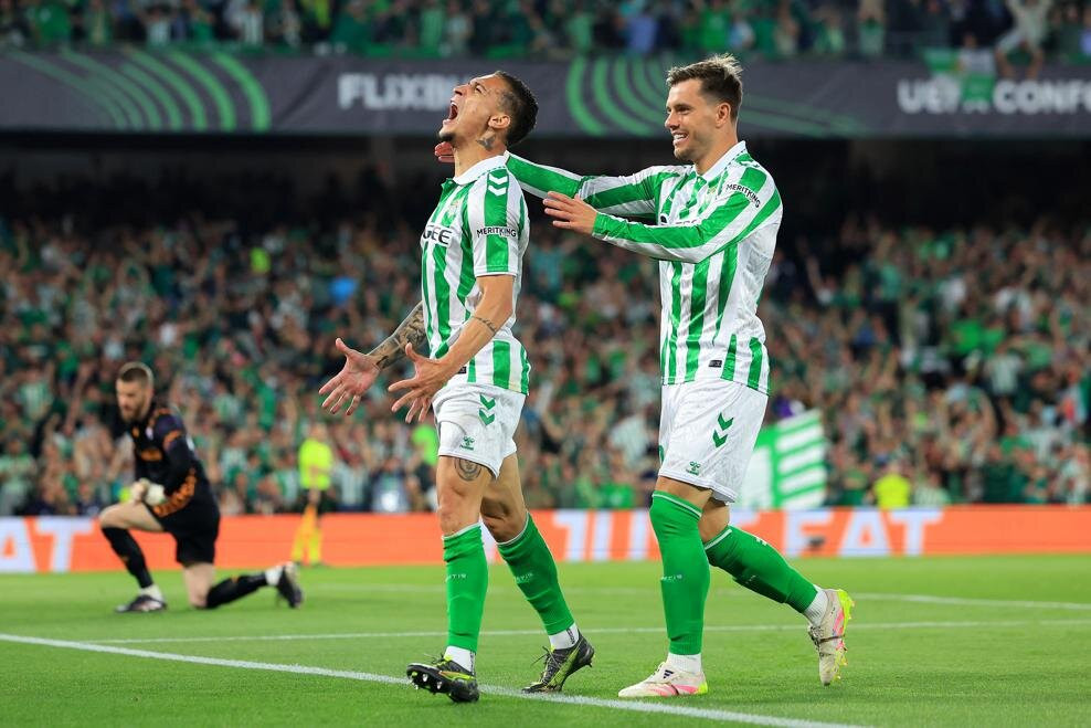 editorial_uefa_com real_betis_balompie_v_acf_fiorentina_ _uefa_conference_league_2024_25_semi_final_first_leg (2).jpg