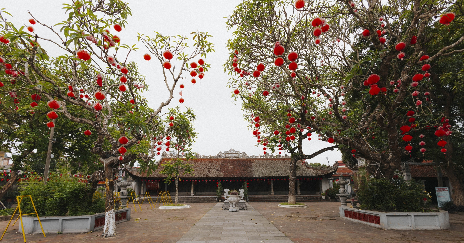 Ngôi chùa cổ ở ngoại ô Hà Nội sở hữu nhiều 'báu vật', có cả địa đạo chắc chắn