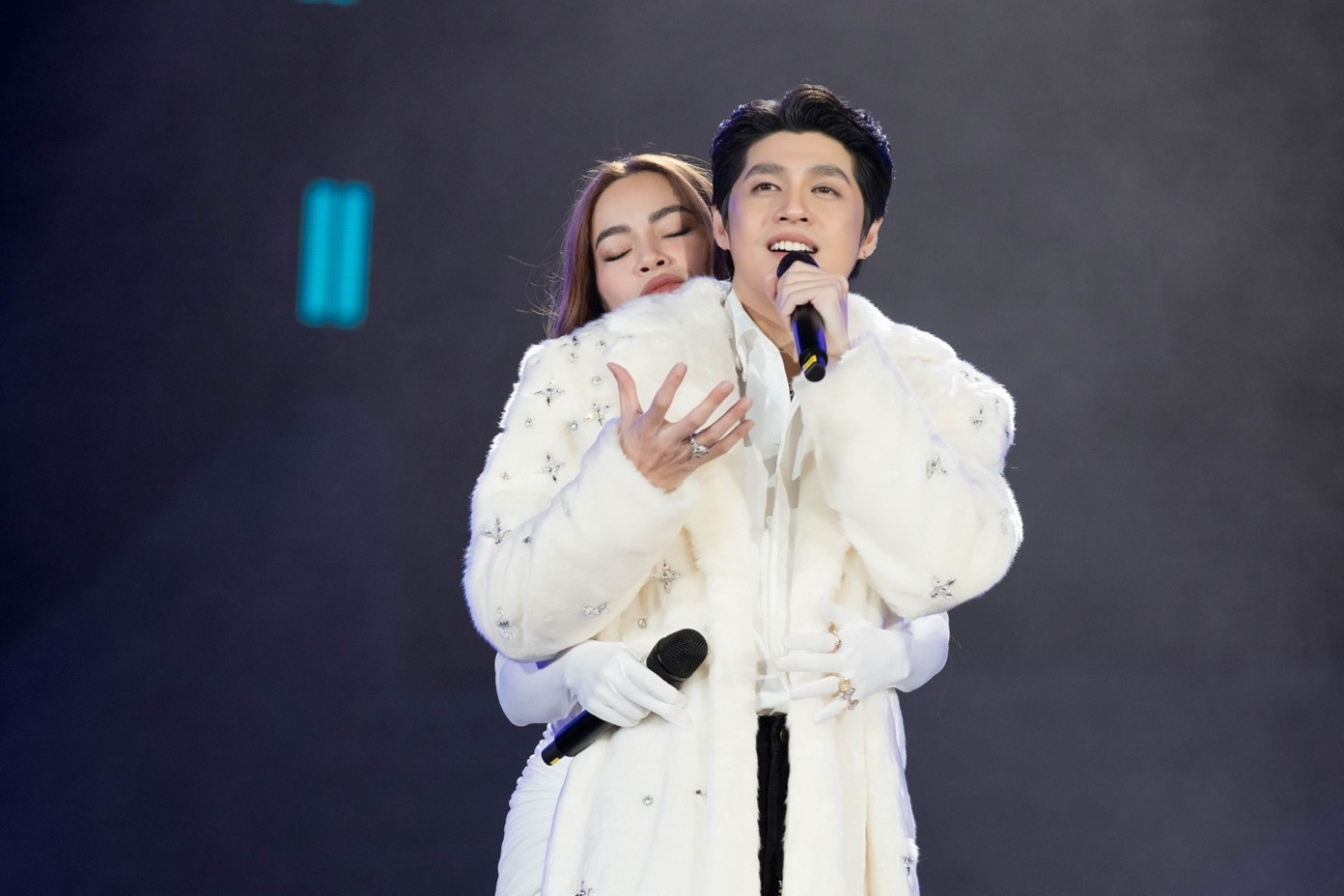 Noo Phước Thịnh với concert chịu chơi và sự trở lại 'lợi hại' của Hồ Hoài Anh