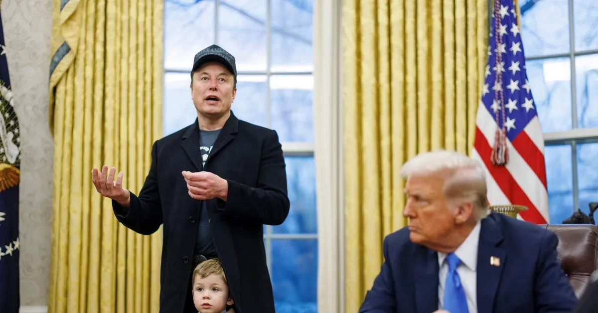 Tesla phủ nhận thông tin tìm người thay thế CEO Elon Musk