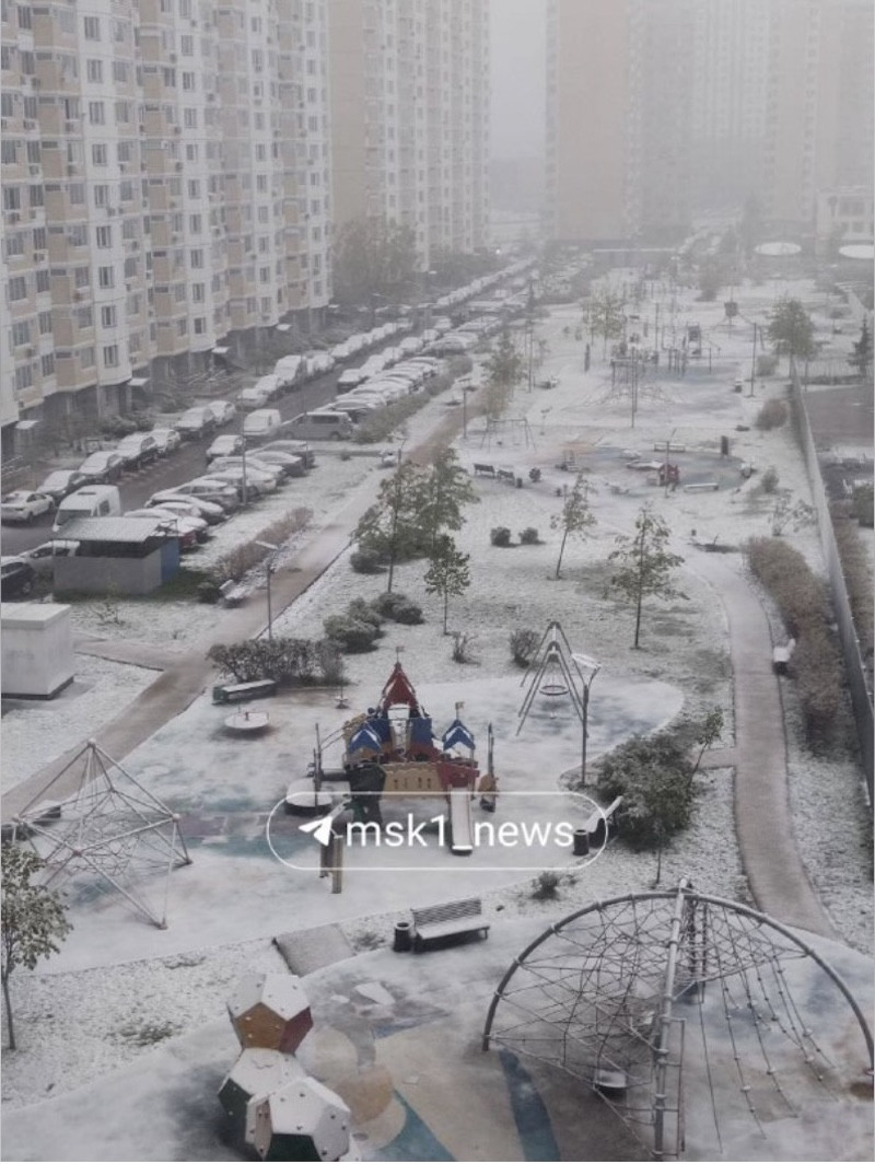 Tuyết phủ trắng Moscow. Ảnh: Moscow Times