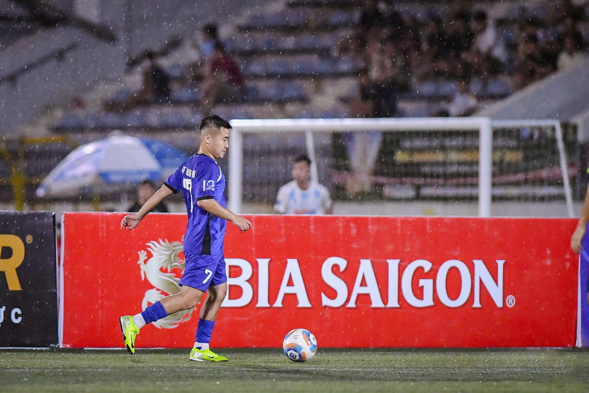 4 Các đội bóng tranh tài tại Vòng khai mạc VPL S6 Khu vực miền Bắc ngày 18.5 ở Hà Nội(1)(1).jpg