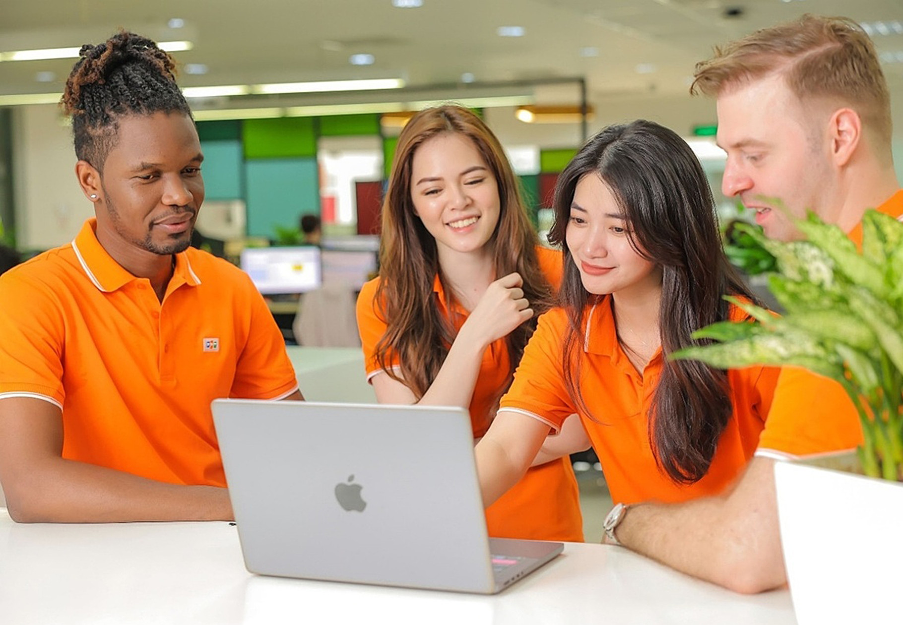 FPT lần đầu lọt Top 40 doanh nghiệp dịch vụ CNTT châu Á copy.jpg