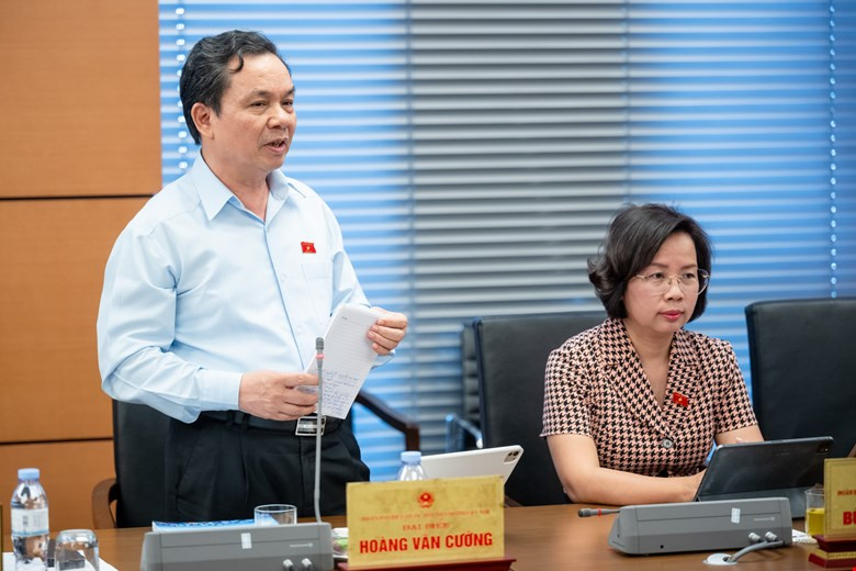 Hoàng Văn Cường.jpg