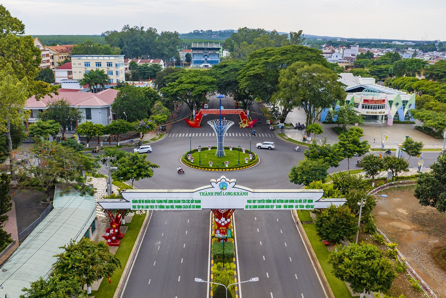Long Khánh, vùng kinh tế trọng điểm phía Nam trước cuộc sáp nhập tỉnh, thành