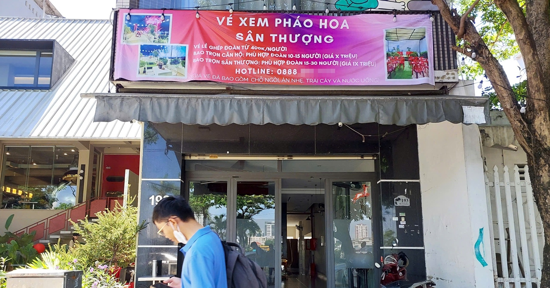 "Cháy vé" chỗ ngồi ngắm pháo hoa Đà Nẵng, giá tới 3 triệu đồng/người