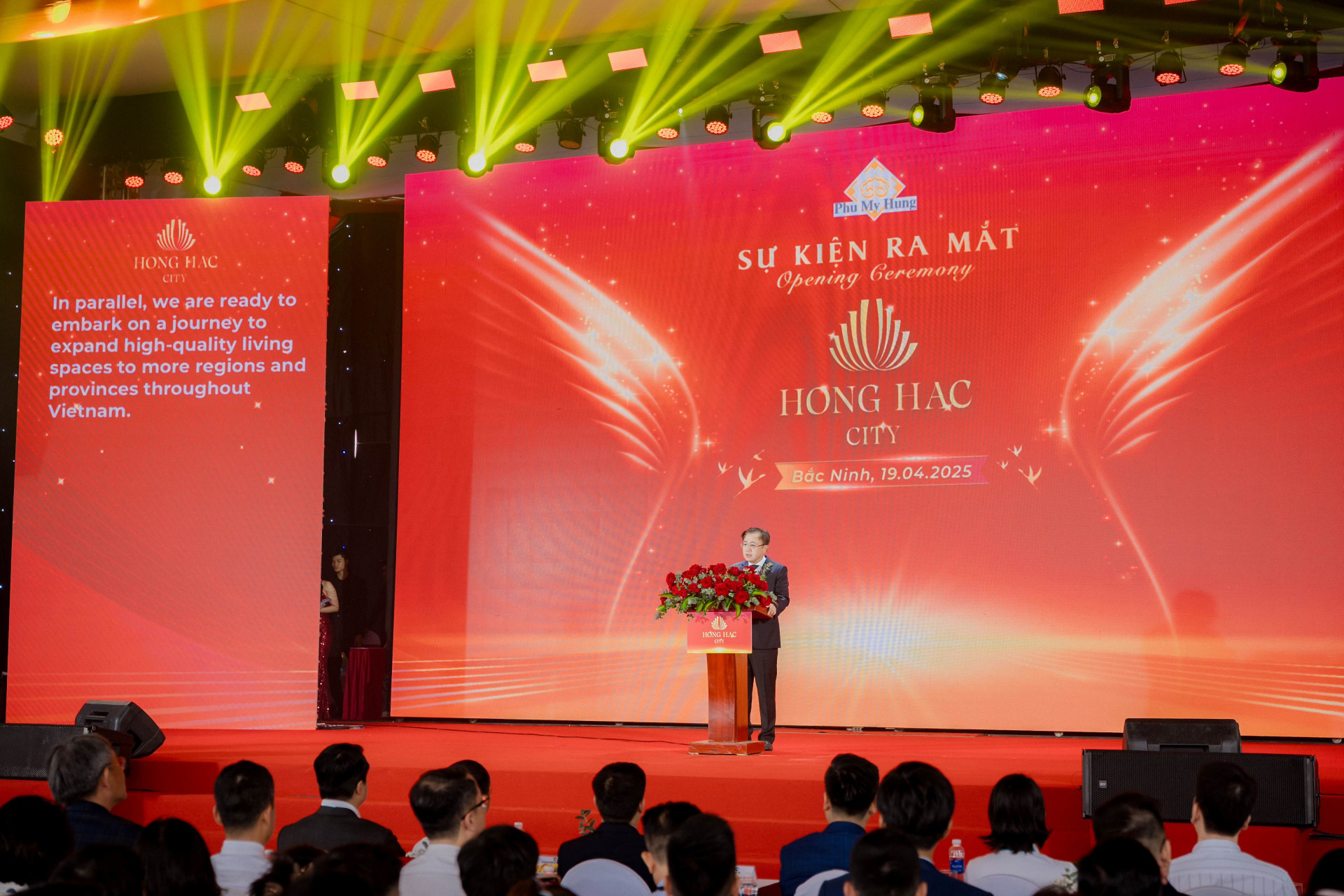 Ong Truong Quoc Hung PTGD Phu My Hung(1).jpg