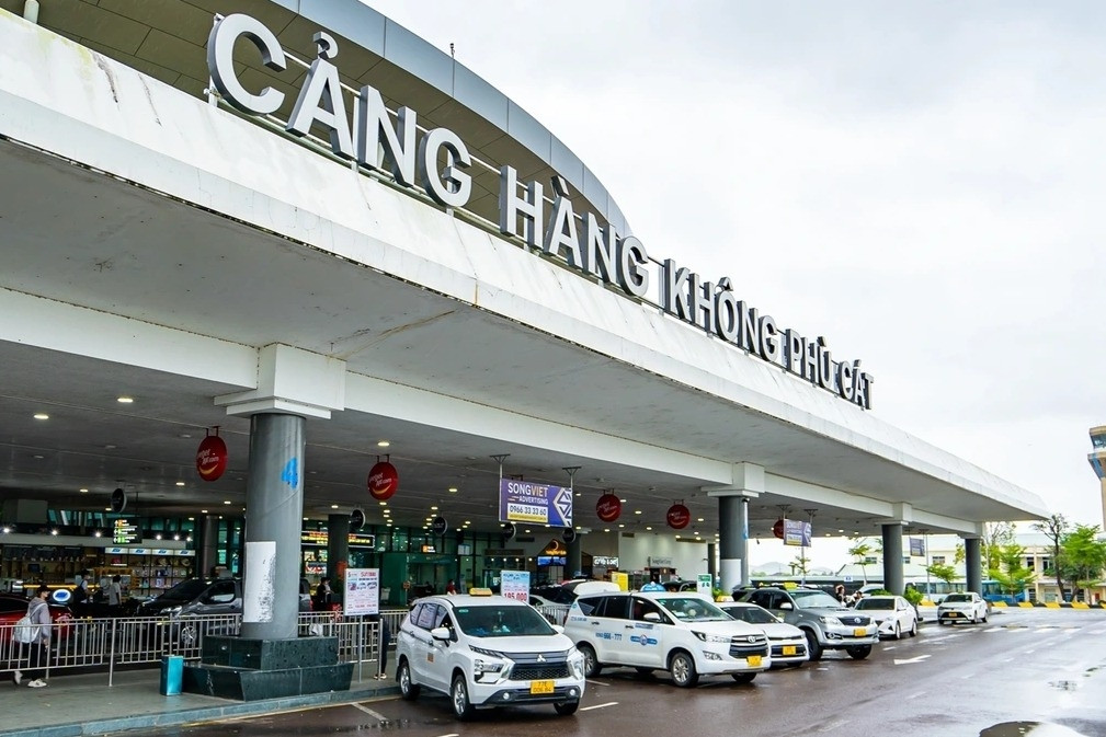 Sân bay Phù Cát sử dụng đường băng bê tông xi măng đã khai thác hơn 60 năm