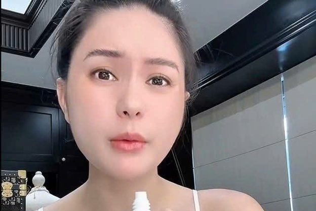 VB Group hoàn tiền cho khách hàng mua phải mỹ phẩm Hanayuki lỗi