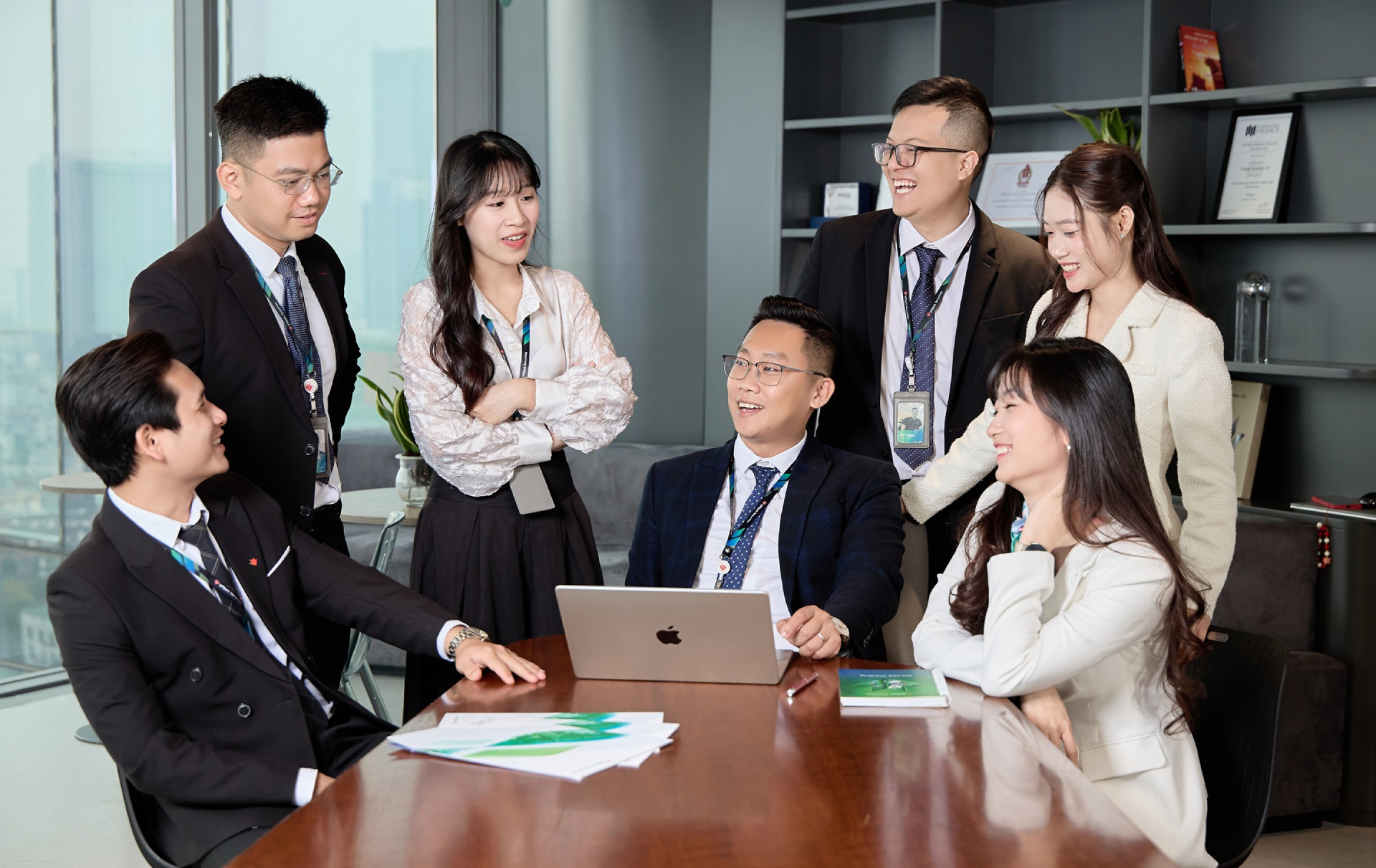 VPBankS Anh hoat dong(1).jpg