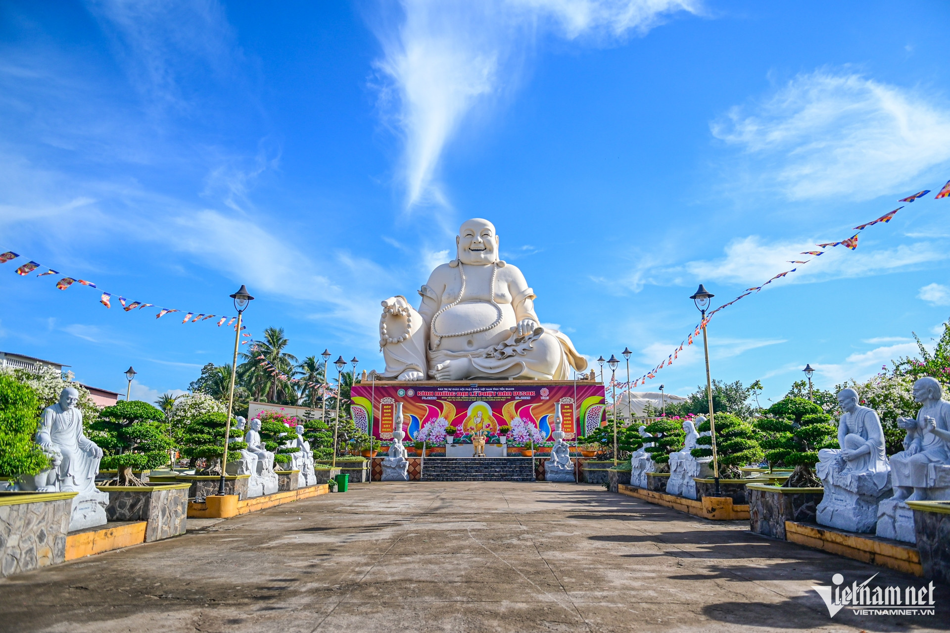 W-chùa Vĩnh Tràng Nguyễn Huế 7.jpg