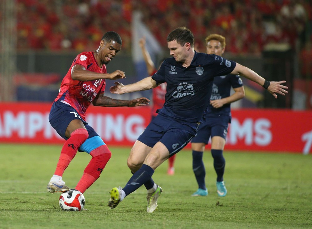 cahn vs buriram 2.jpg