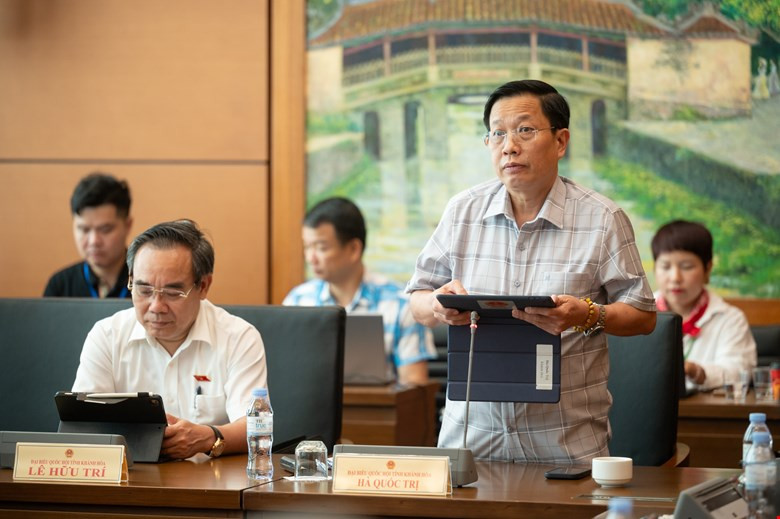 Hà Quốc Trị..jpg