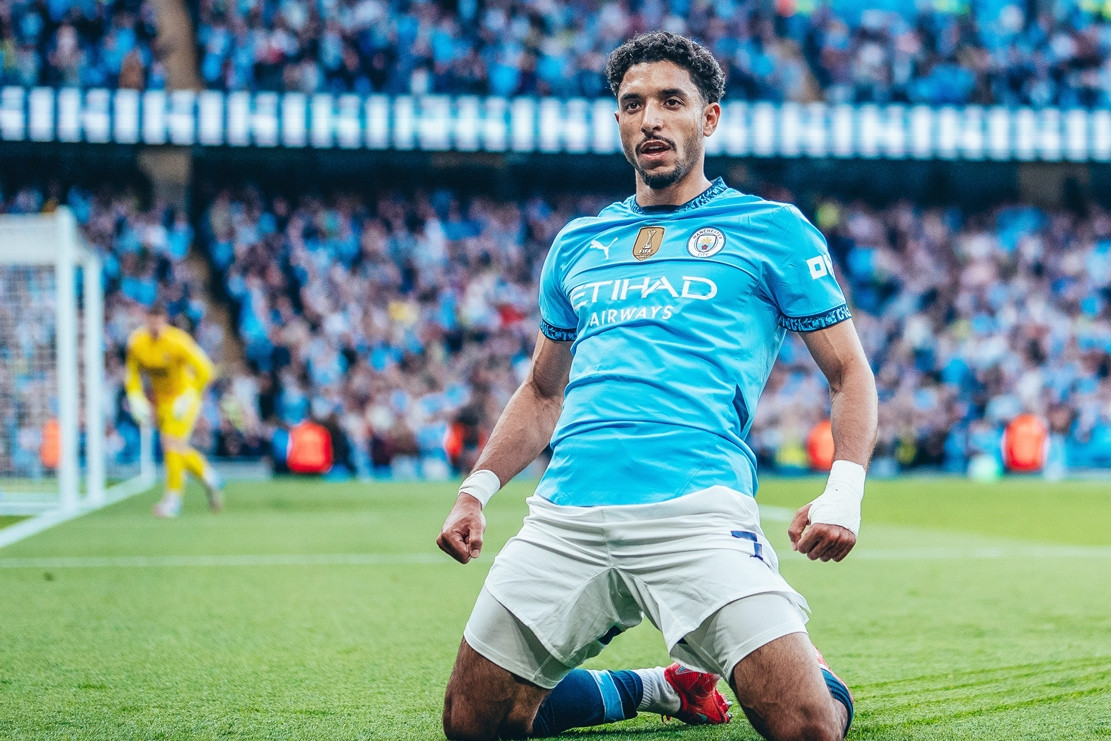 Marmoush ghi tuyệt phẩm, Man City leo lên vị trí thứ 3