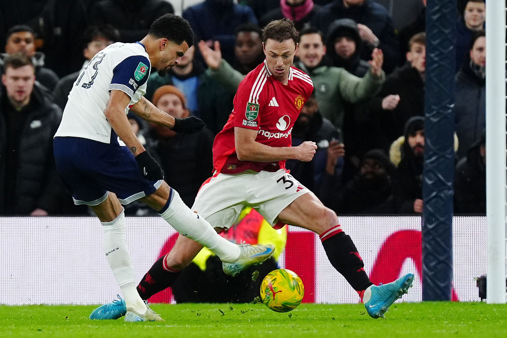 PA - Solanke MU Tottenham.jpg