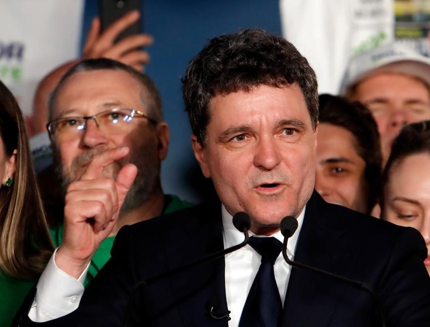 tong thong romania.jpg