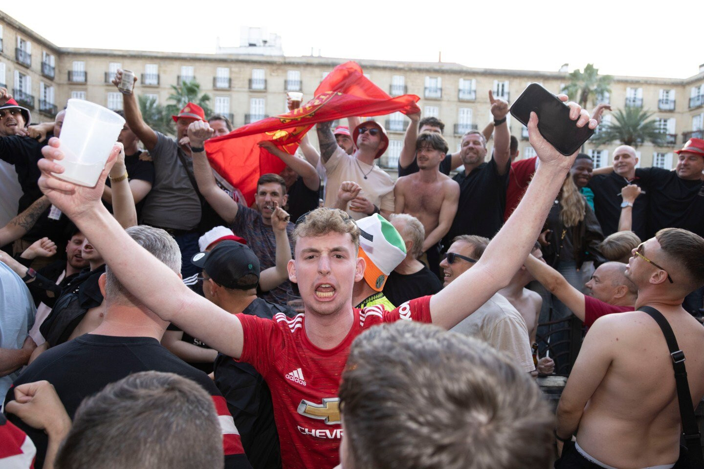 www_thesun_co_uk 2025 tottenham hotspur fans bilbao 996663156.jpg