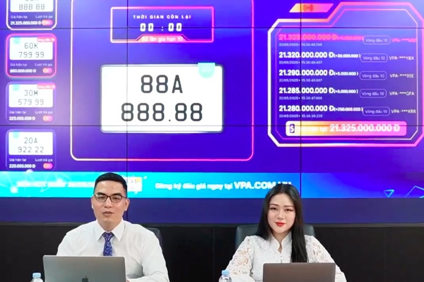 Biển số siêu VIP 88A-888.88 vừa được chốt giá 'khủng' trong chiều 22/5