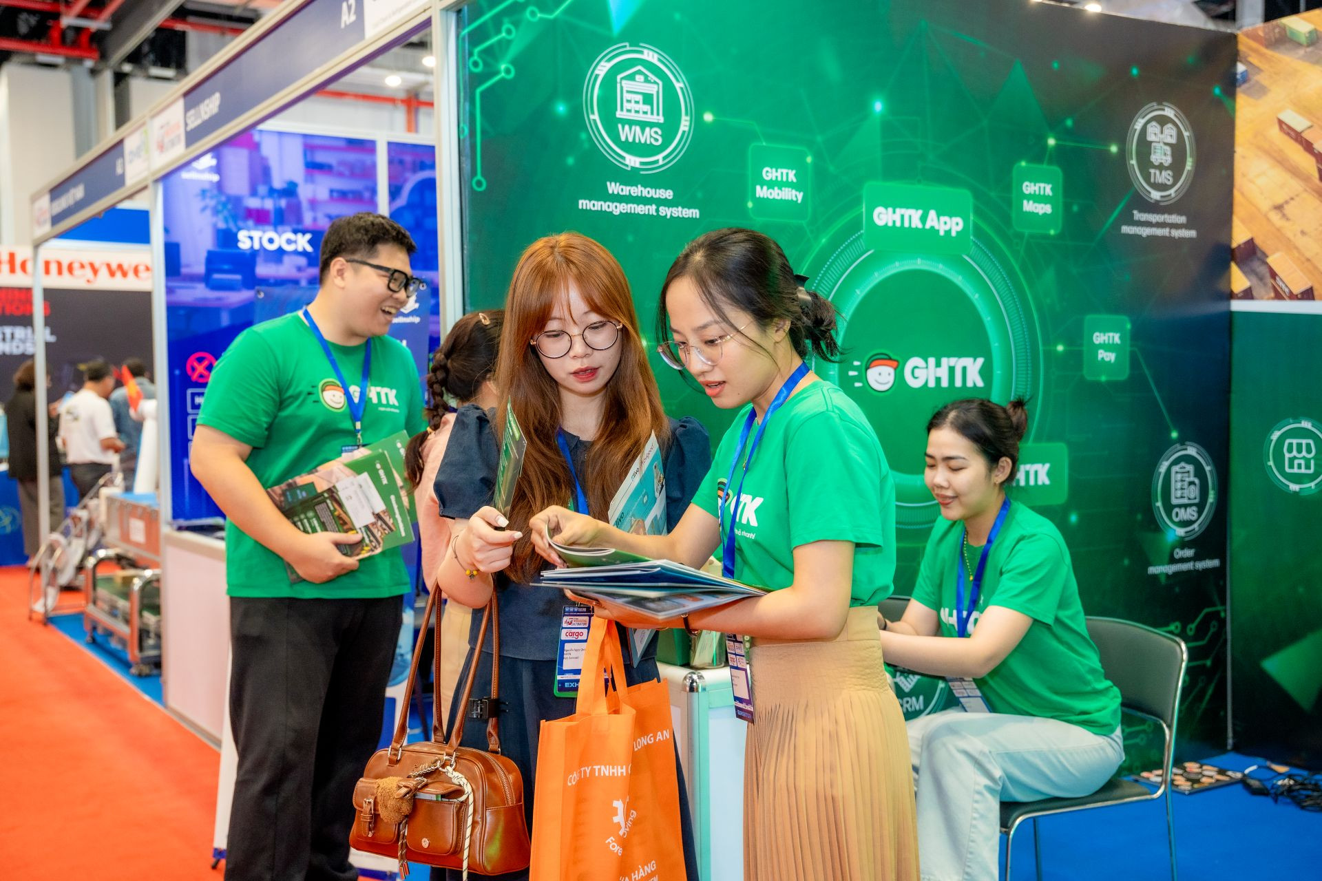 Bản sao của HKT02426.jpg