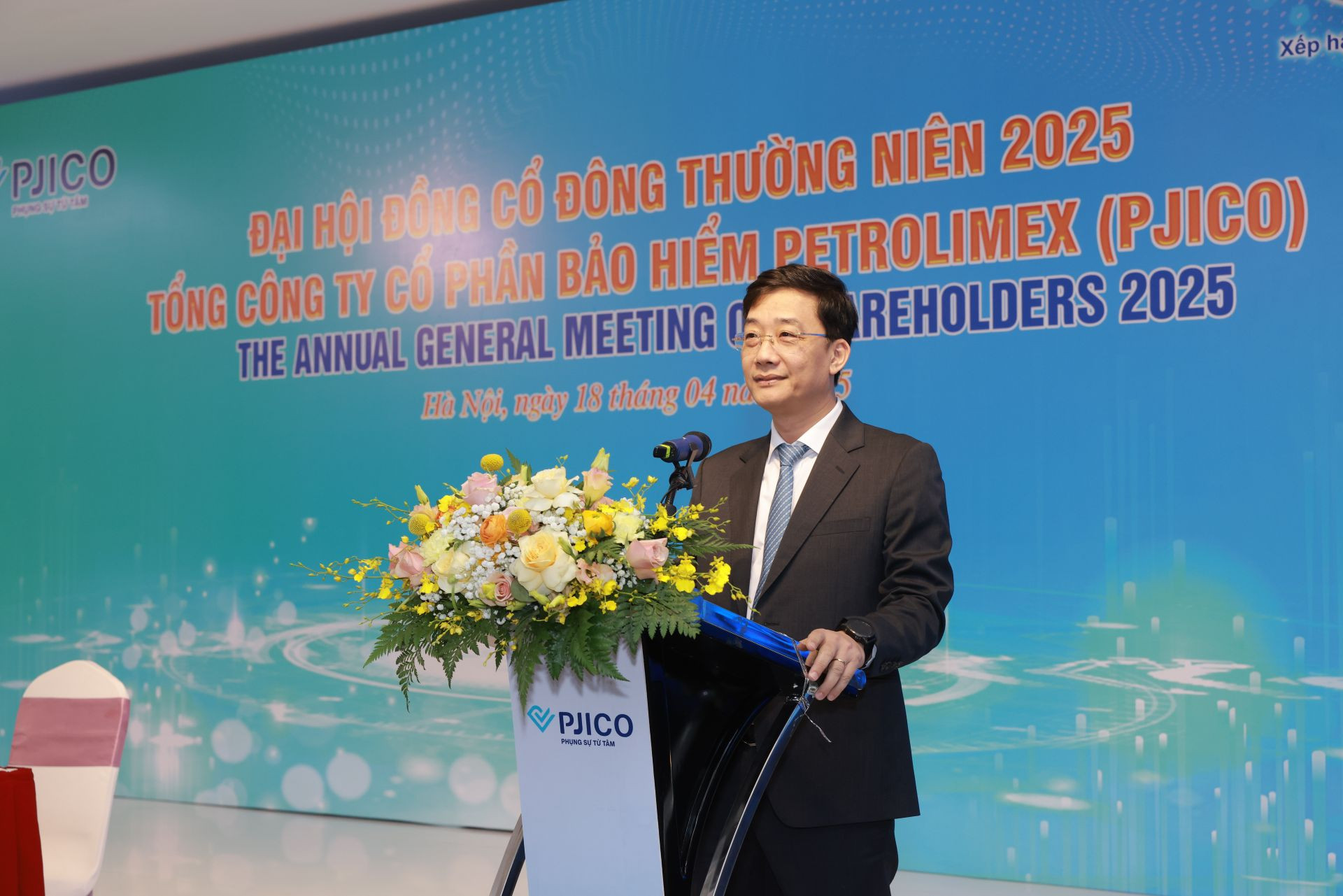bao hiem A3.JPG