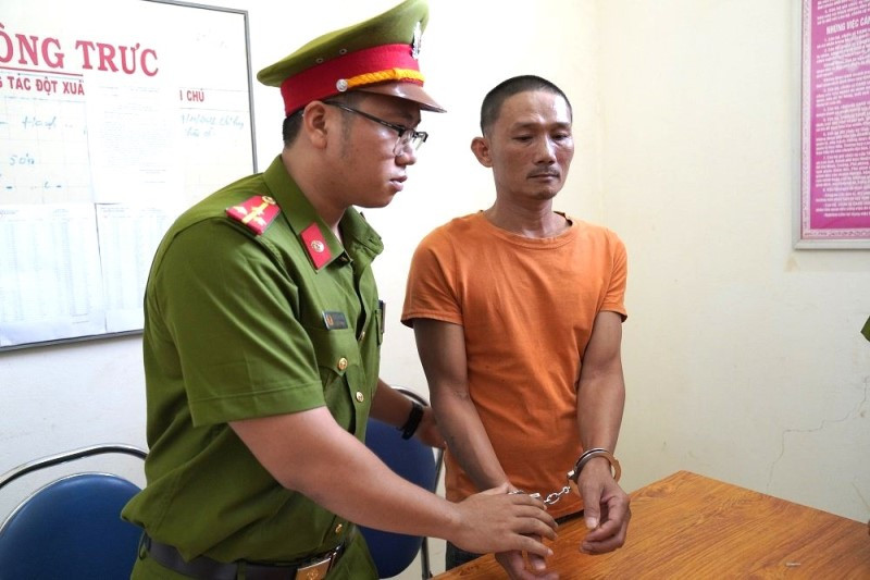 Bắt giam tài xế say xỉn lái xe lao lên vỉa hè làm 3 người thương vong 1.jpg