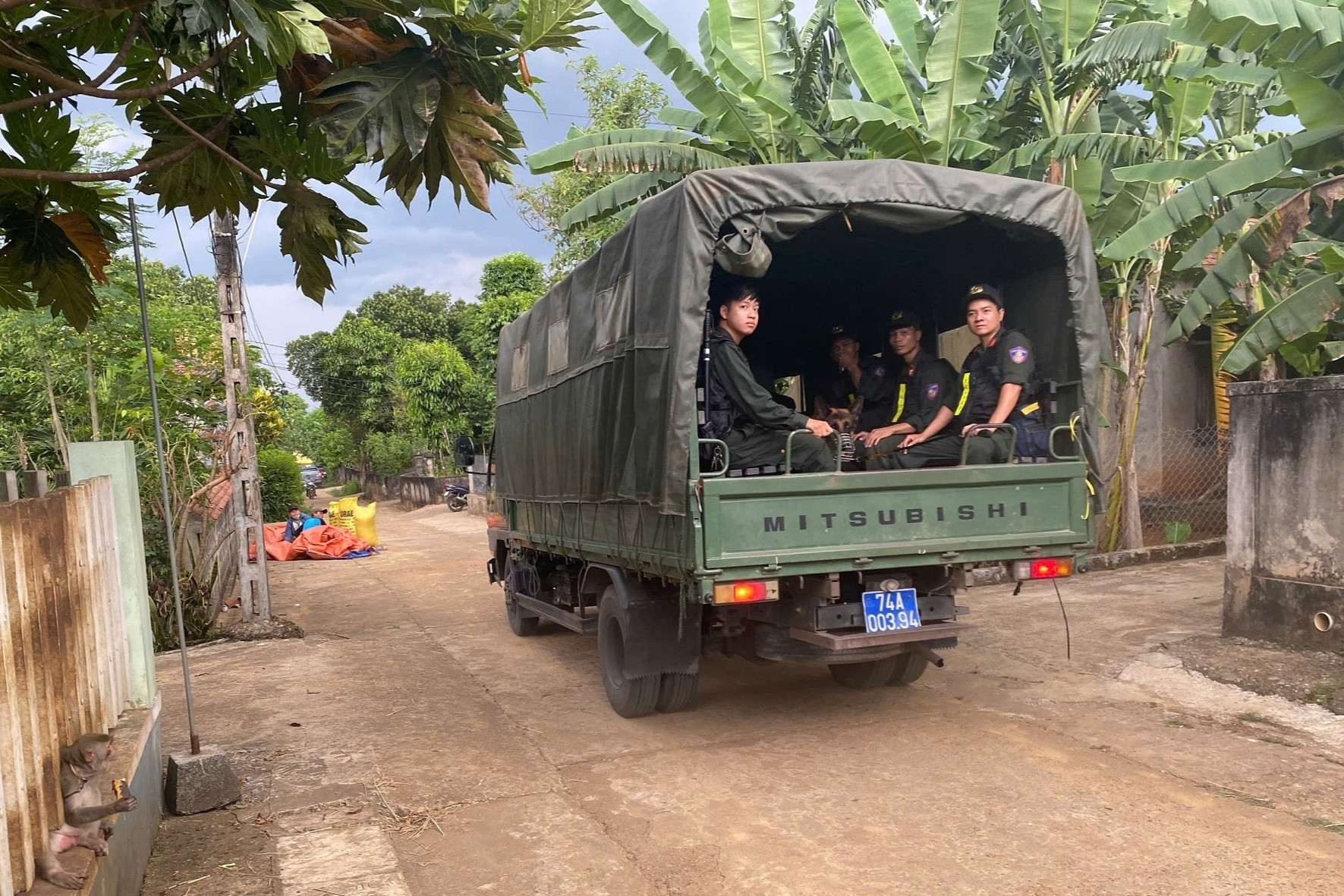 Cảnh sát mở rộng phạm vi truy bắt đối tượng giết người ở Quảng Trị