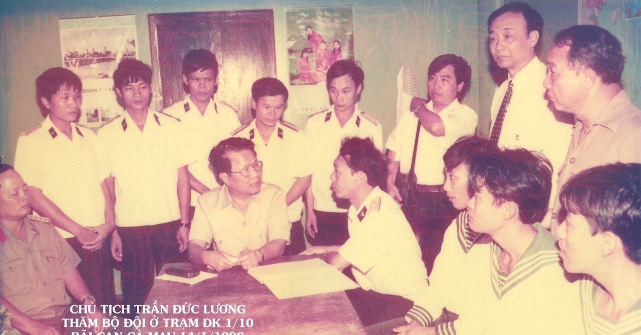 'Chủ tịch nước Trần Đức Lương về thăm quê đơn giản thế?'