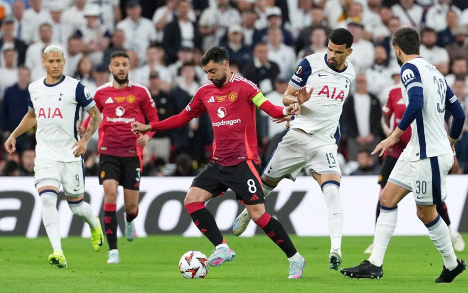 editorial_uefa_com fbl eur c3 tottenham man_utd.jpg