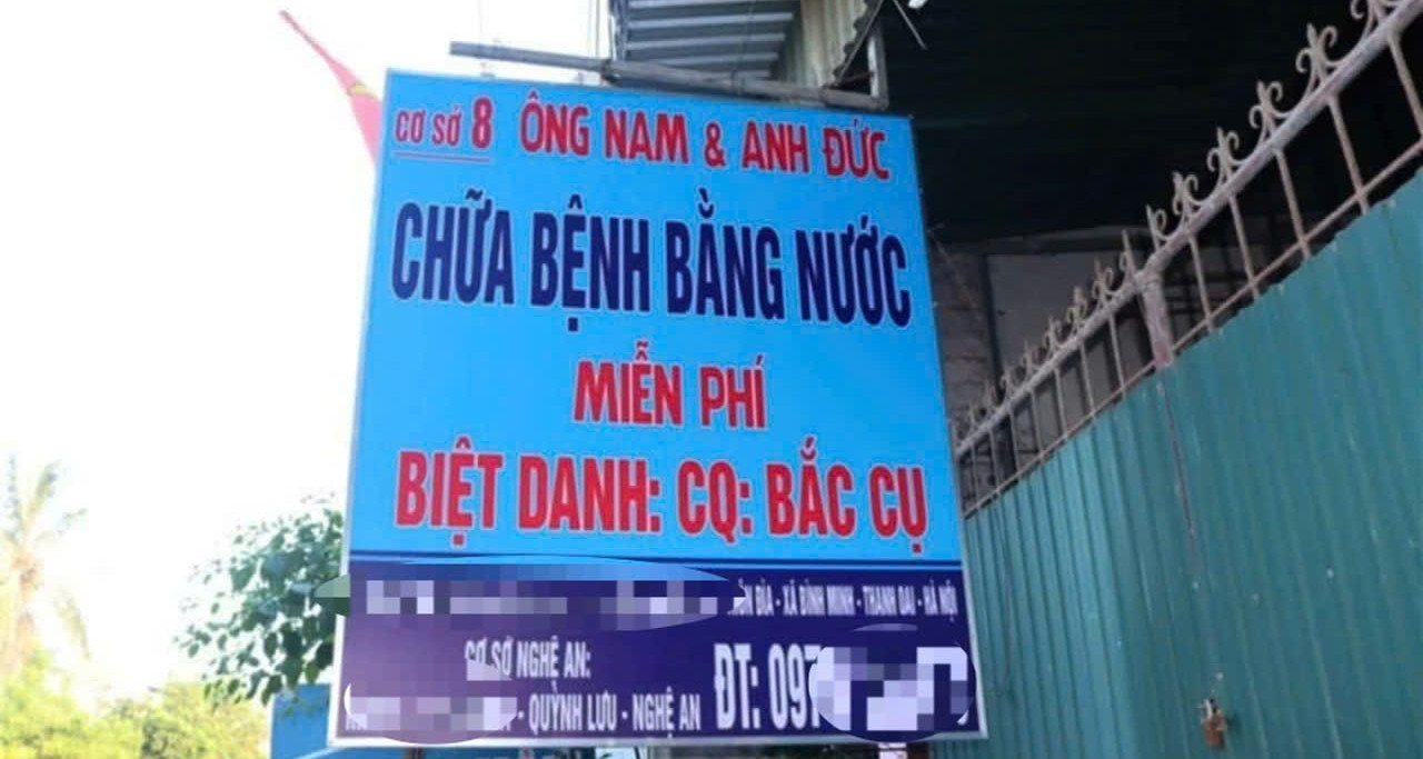 Cơ sở "chữa bệnh bằng nước" nhốt đoàn kiểm tra