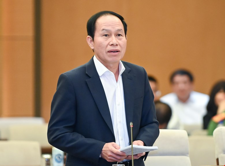 Ong Le Tien Chau 2.jpg