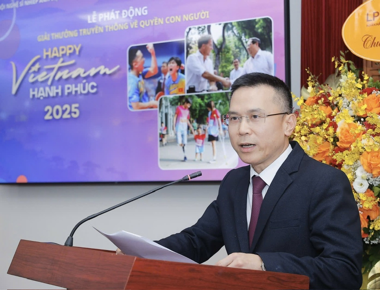 Ong Pham Anh Tuan.jpg