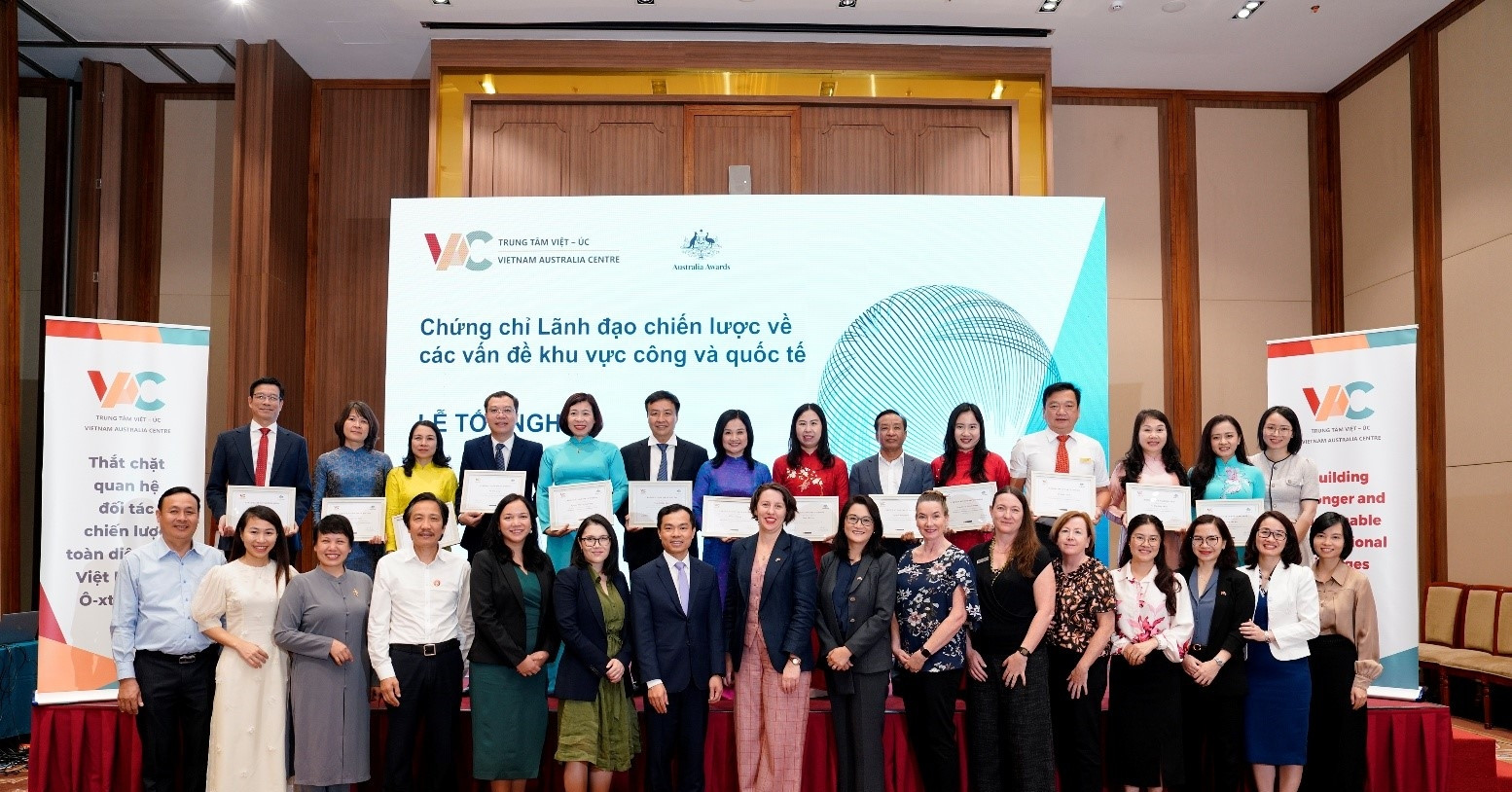 Tăng cường năng lực lãnh đạo chiến lược vì mục tiêu phát triển bền vững