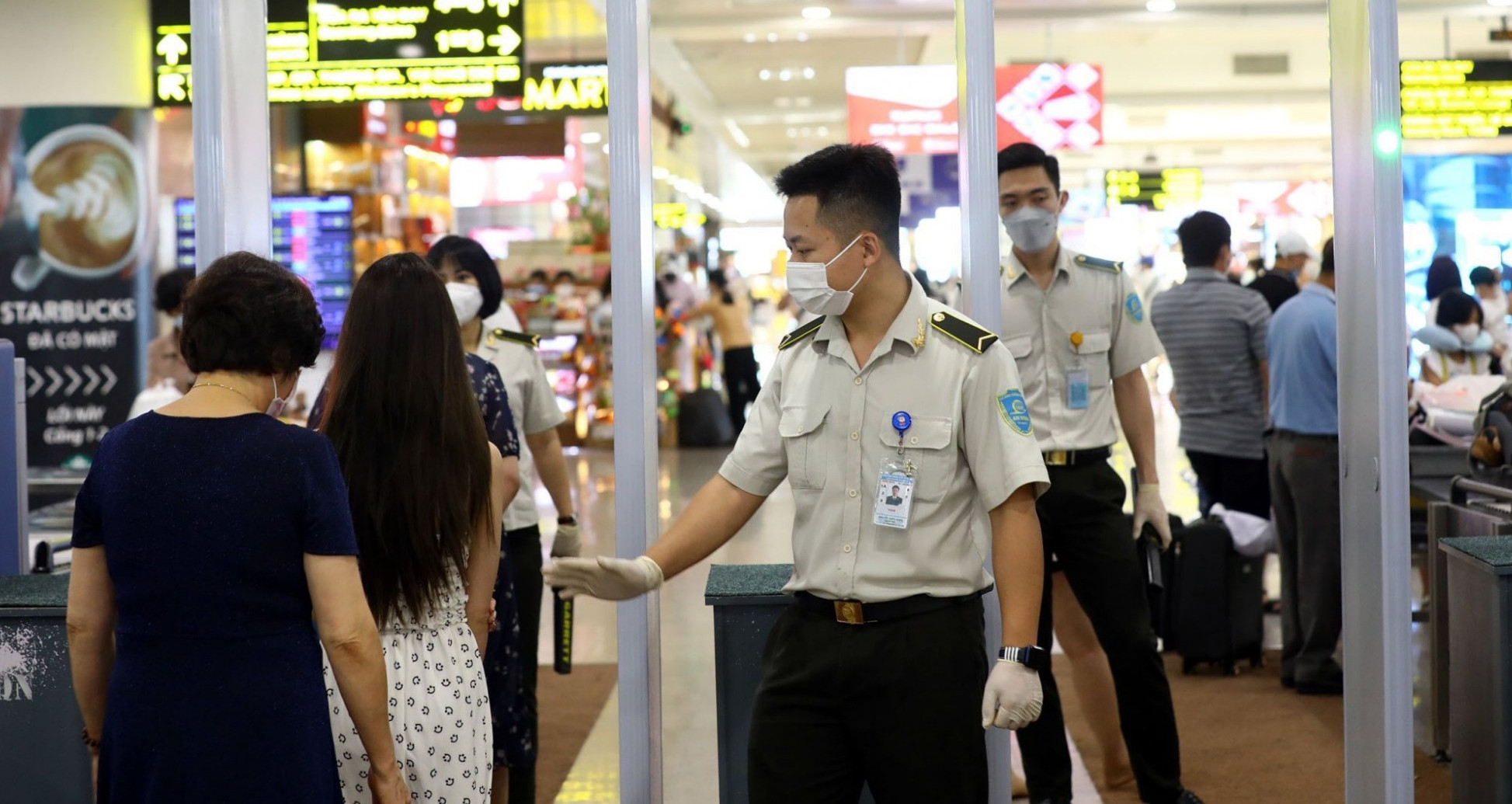 Tối ưu hóa chi phí đi lại bằng đường hàng không