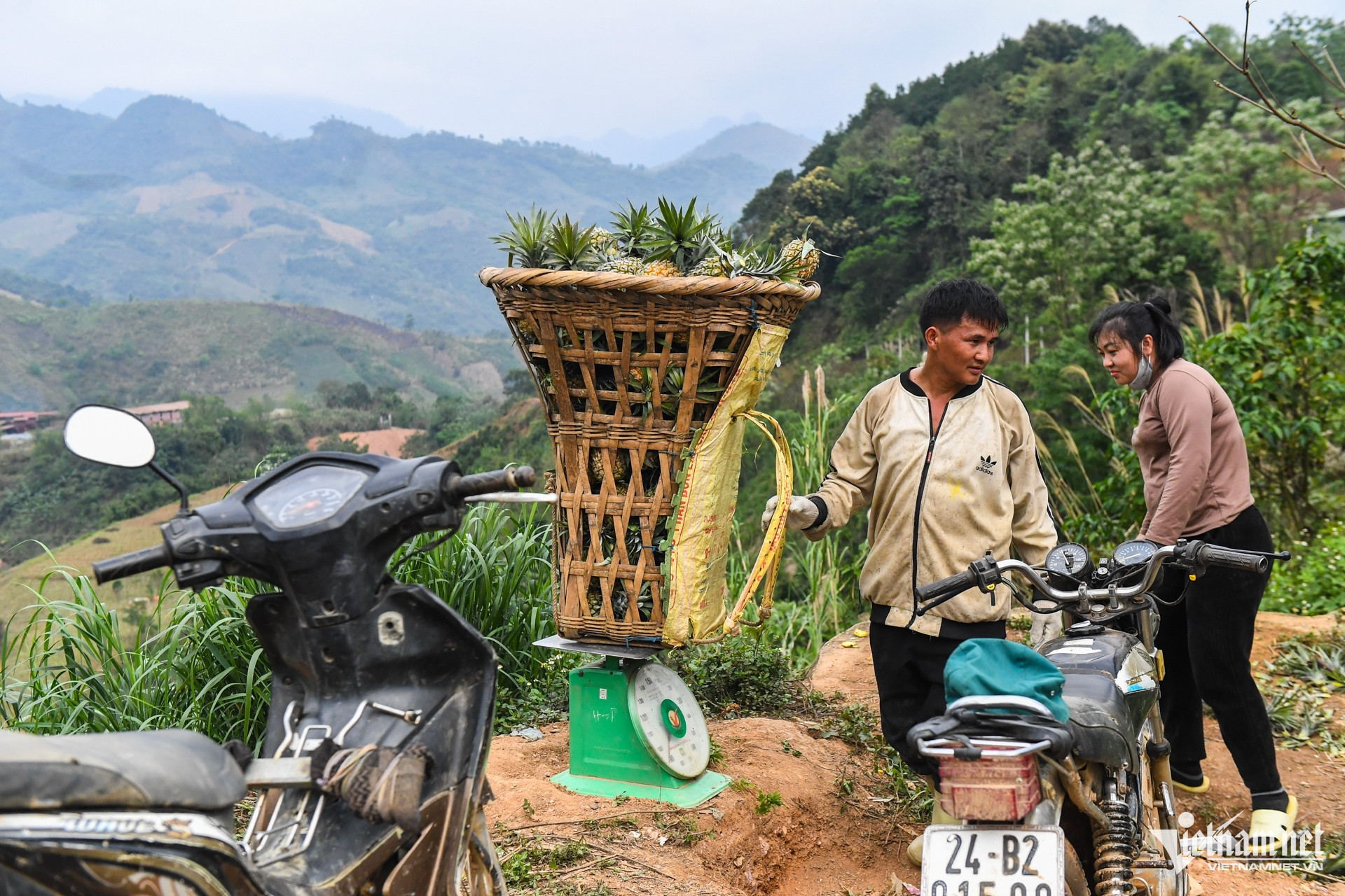 W-dan toc ton giao lao cai 12.jpg