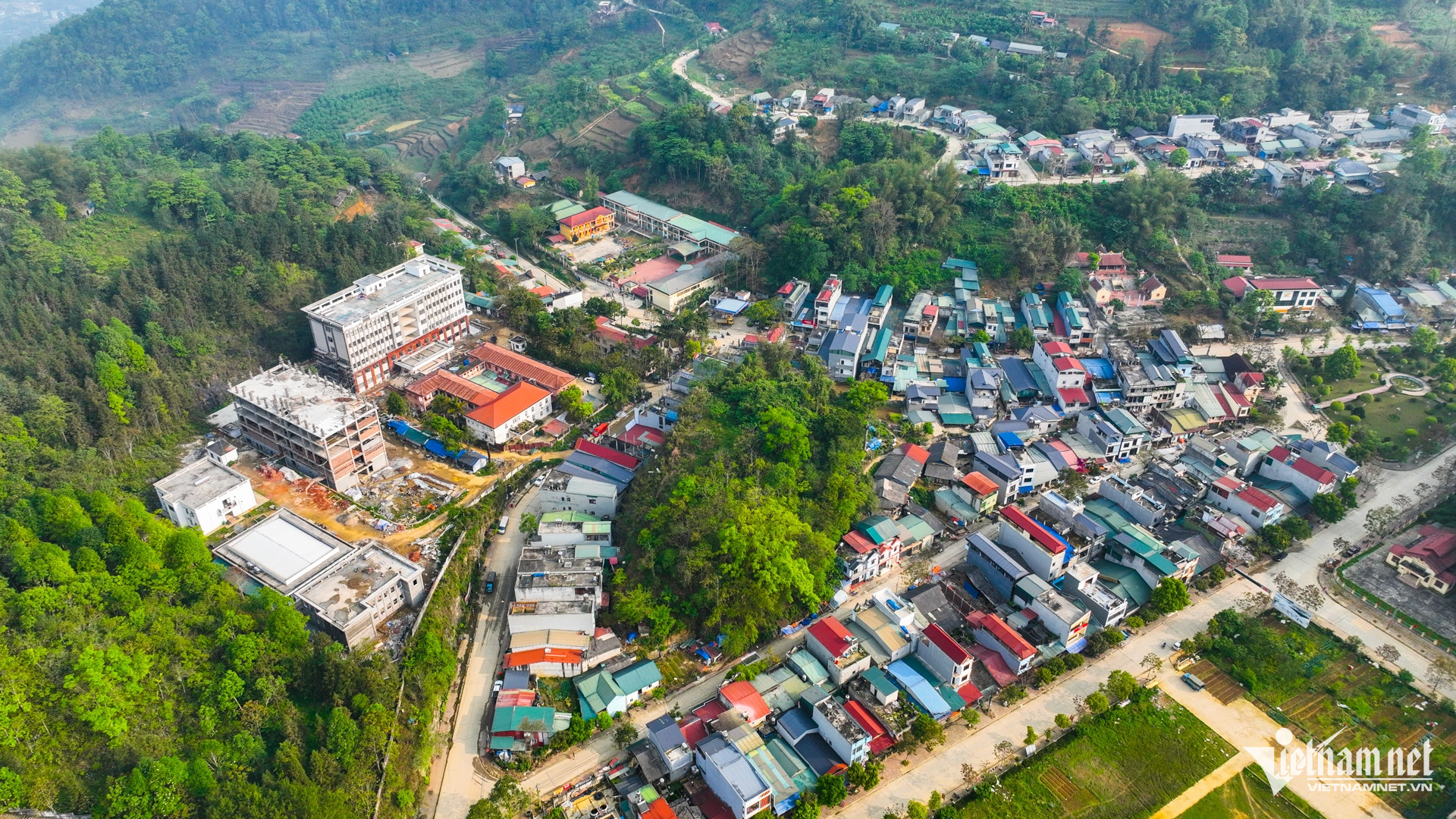 W-dan toc ton giao lao cai 9.jpg