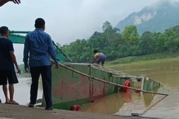 Bản tin chiều 23/5: Đò chở 10 học sinh bị lật trên sông Mã