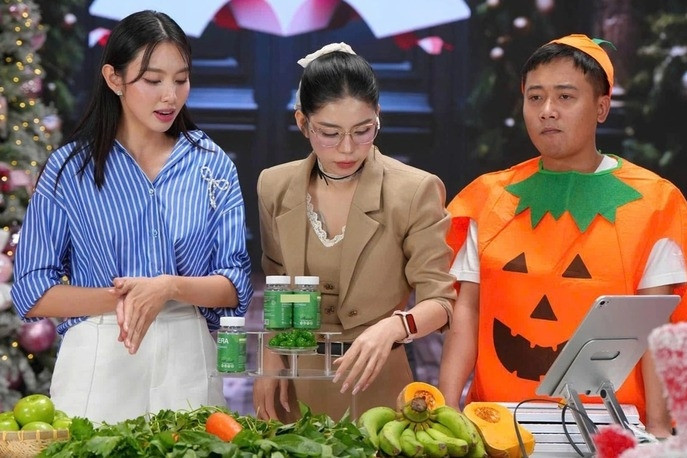 Đề xuất tăng mức phạt nghệ sĩ, người nổi tiếng khi quảng cáo sai sự thật