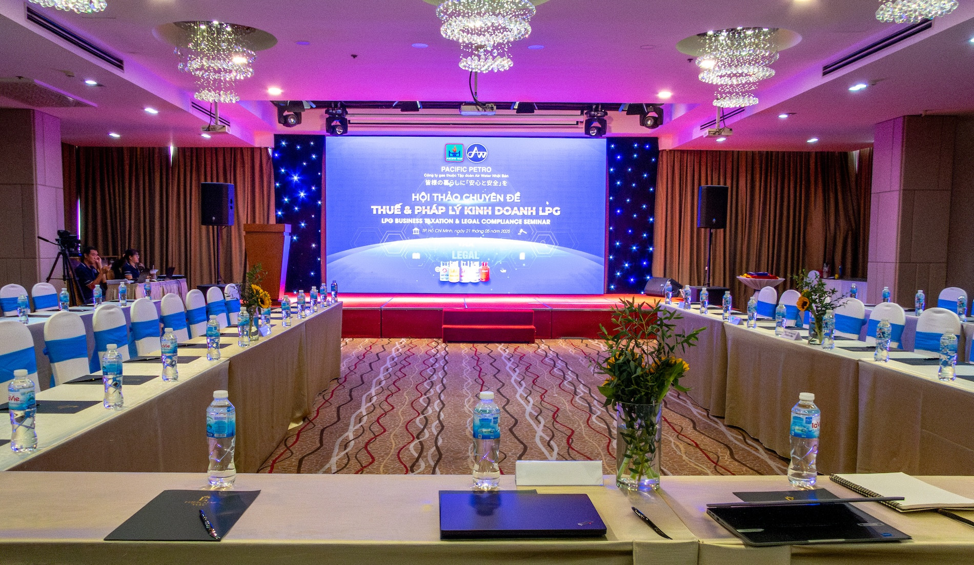 DSCN6949 Enhanced NR.jpg