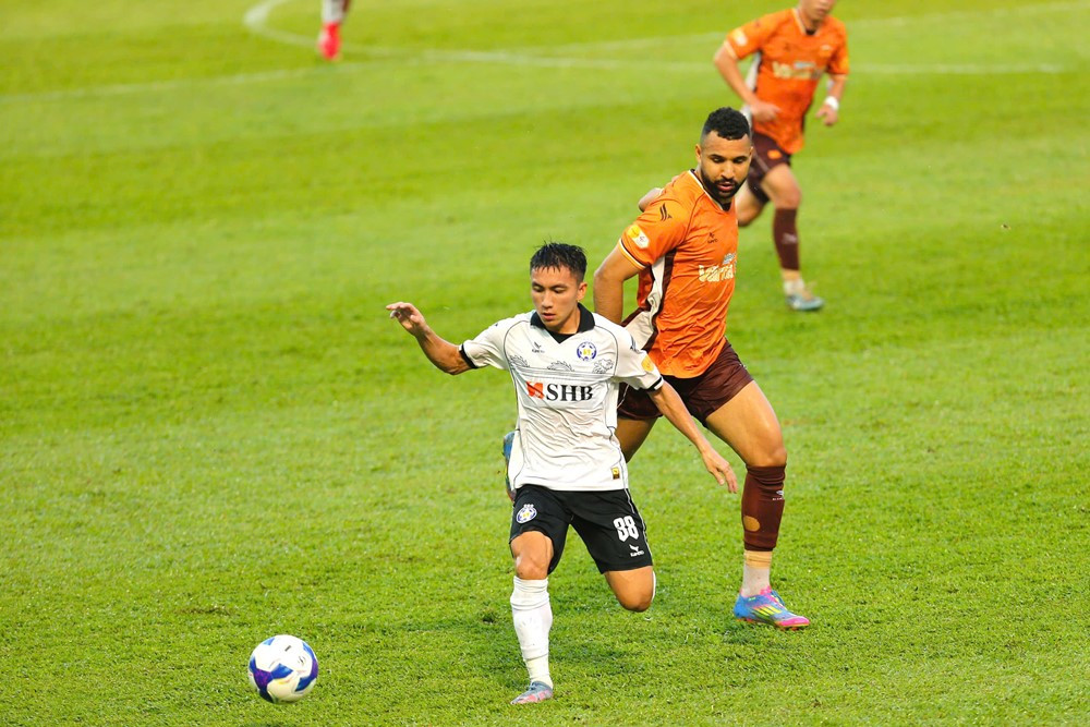 hagl vs da nang 1.jpg