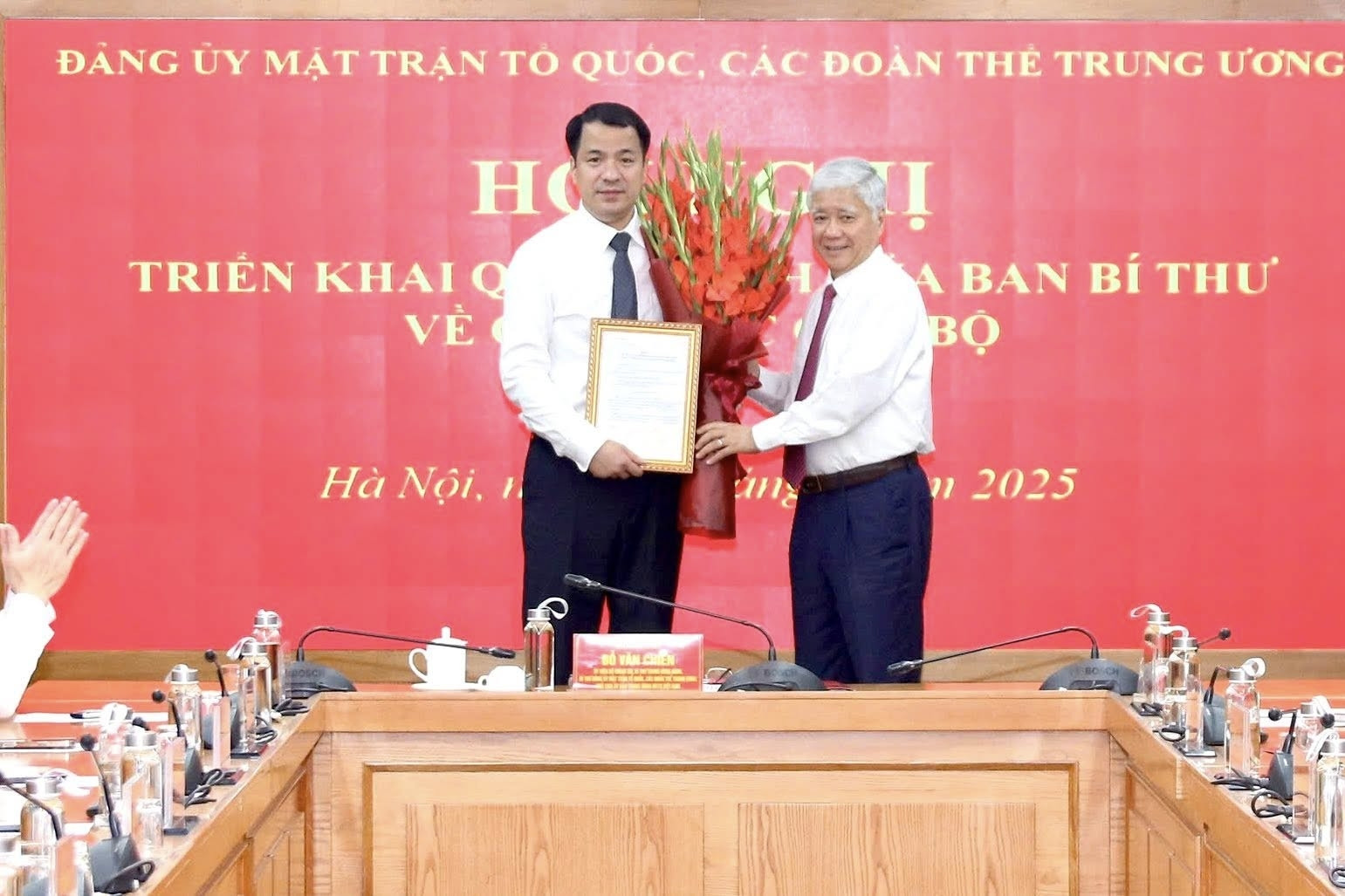 Ông Ngô Văn Cương làm Phó Bí thư chuyên trách Đảng ủy MTTQ, các đoàn thể TƯ