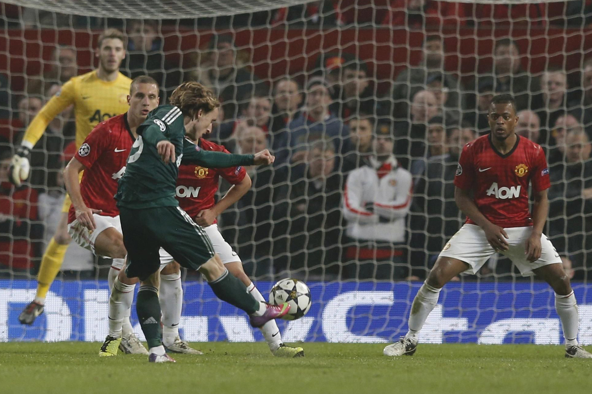 Panoramic - Modric MU Real Madrid 2013.jpg